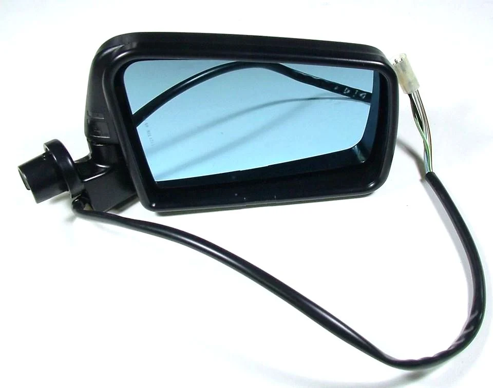 Right Outside Electric Door Mirror Assembly for 1983-84 Volvo 760 1321110