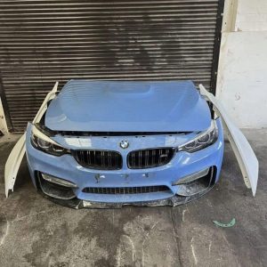 Alternative view of BMW M3 F80 LCI Alpine White Fenders.