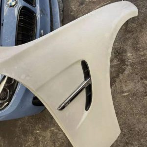 BMW M3 F80 LCI Alpine White Fenders.